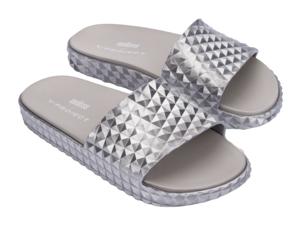 MELISSA COURT SLIDE + Y.PROJECT AD – Melissa Shoes Indonesia