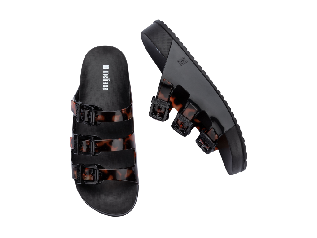MELISSA COZY STRIPES AD –
