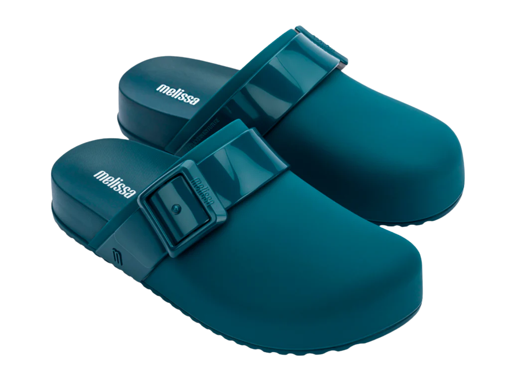MELISSA COZY CLOG AD