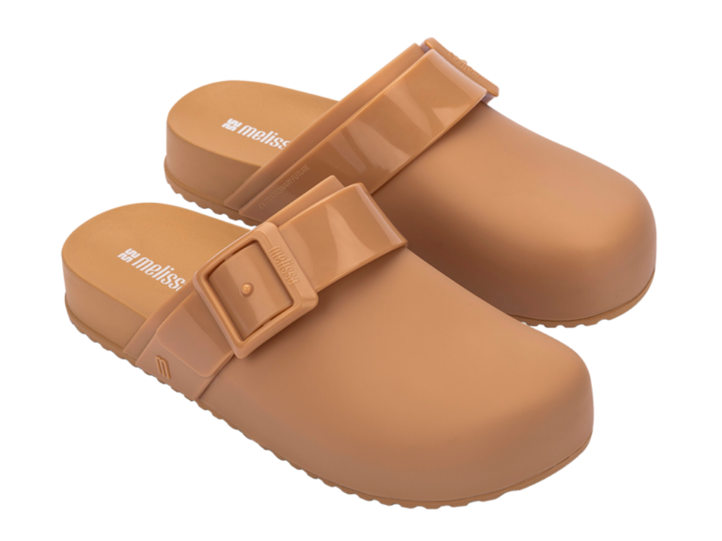 MELISSA COZY CLOG AD –