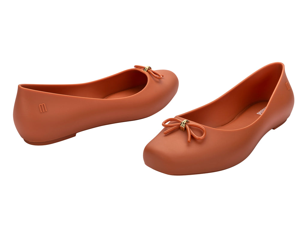 MELISSA AURA BASIC AD –