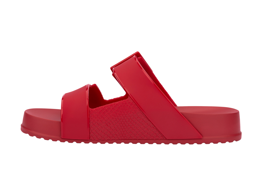 MELISSA COZY CONNECTION SLIDE AD –