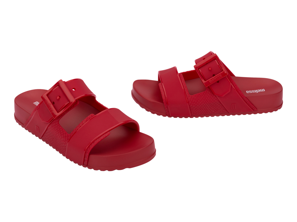 MELISSA COZY CONNECTION SLIDE AD –