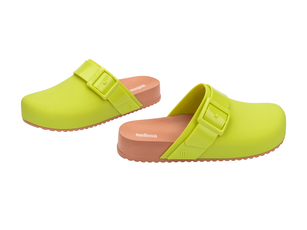 MELISSA COZY CLOG AD