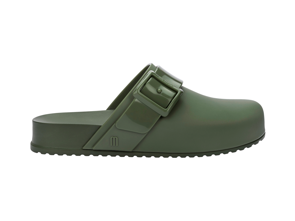 MELISSA COZY CLOG AD –