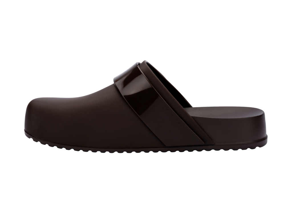 MELISSA COZY CLOG AD