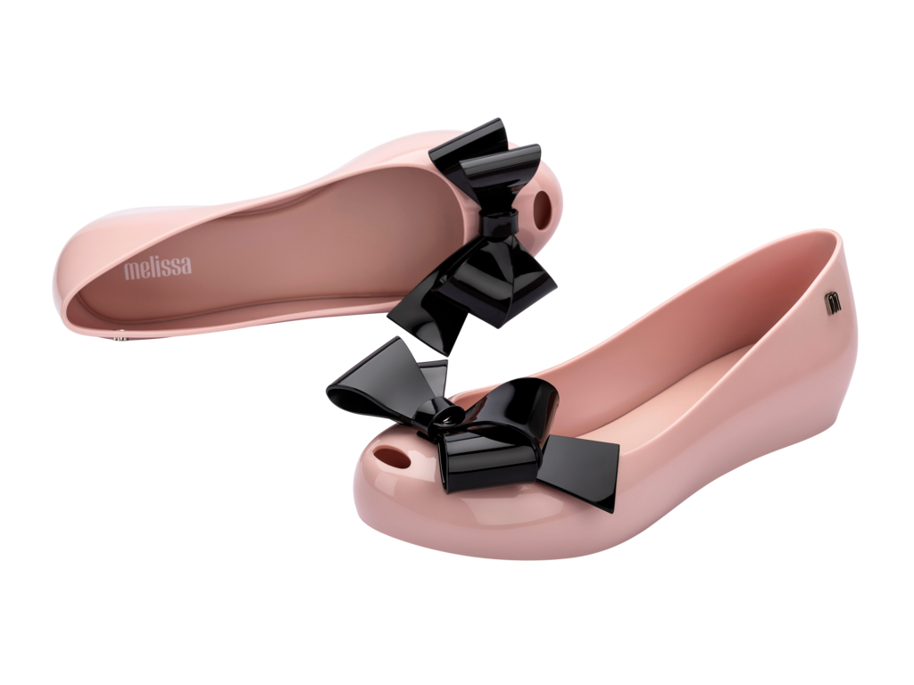 MELISSA ULTRAGIRL CLASSY AD