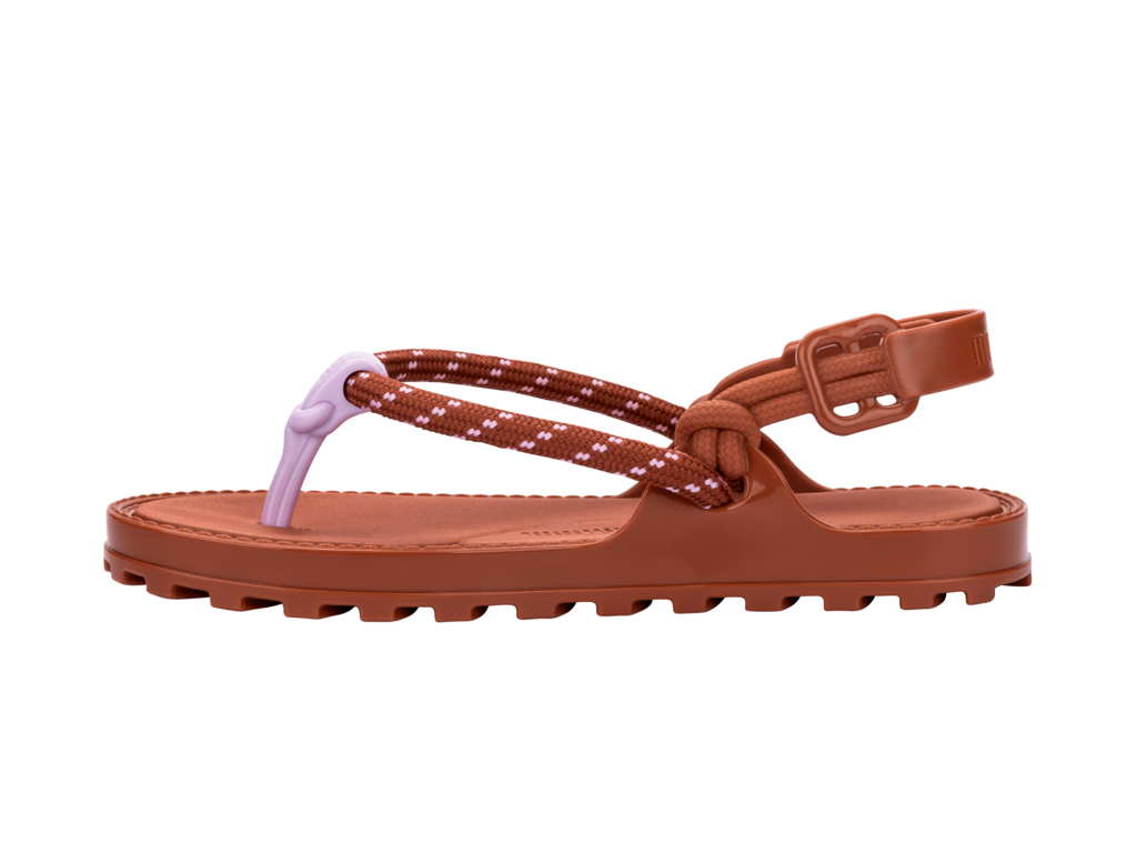 MELISSA BOND SANDAL AD –