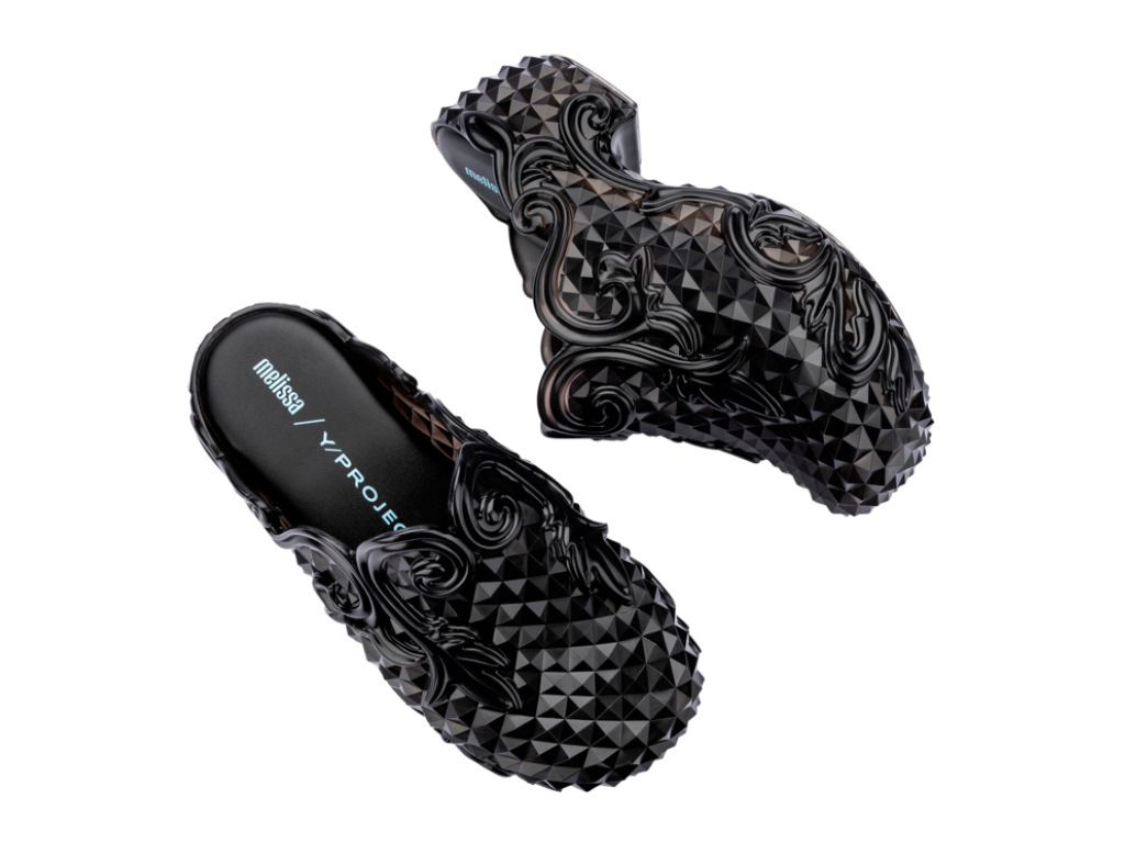 MELISSA COURT CLOG + Y.PROJECT AD –