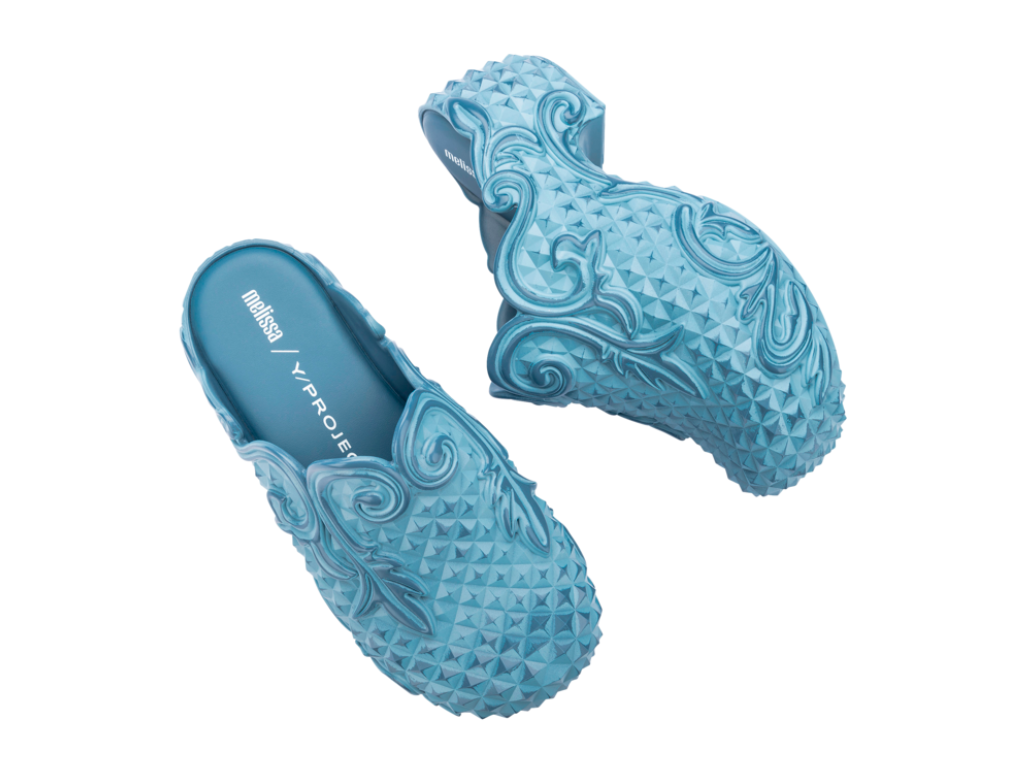 MELISSA COURT CLOG + Y.PROJECT AD –