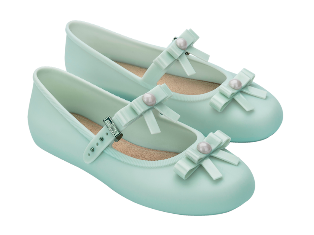 MELISSA SOFT BALLERINA BOW AD –