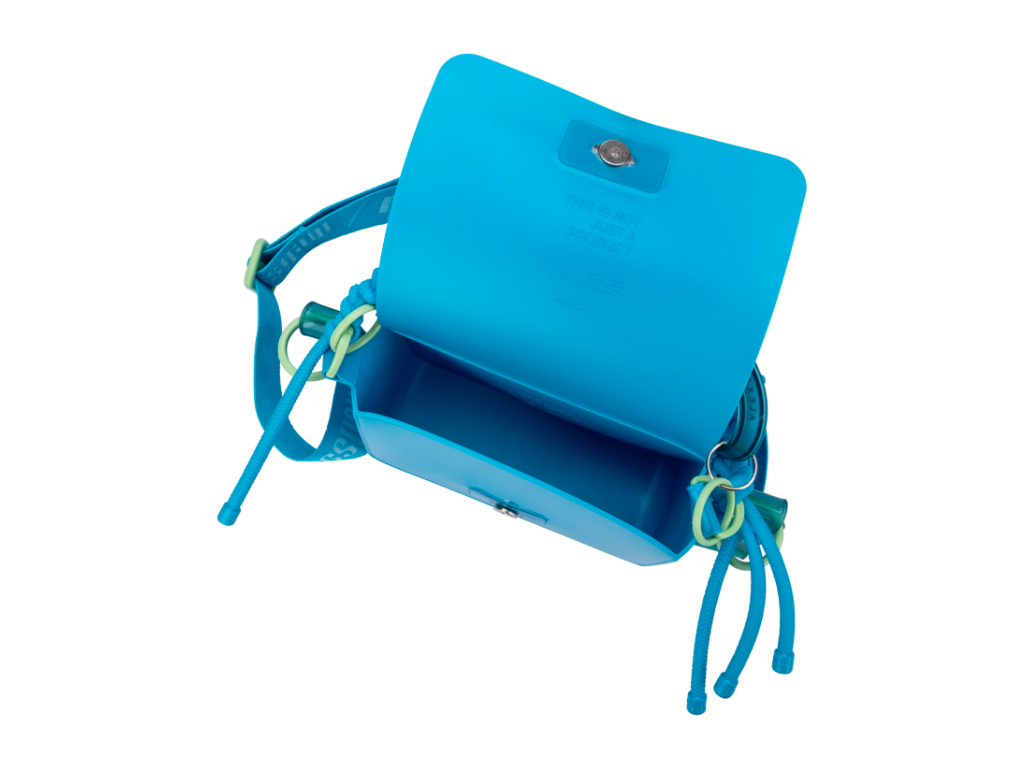 MELISSA OLGA BAG + ALEXANDRE PAVAO