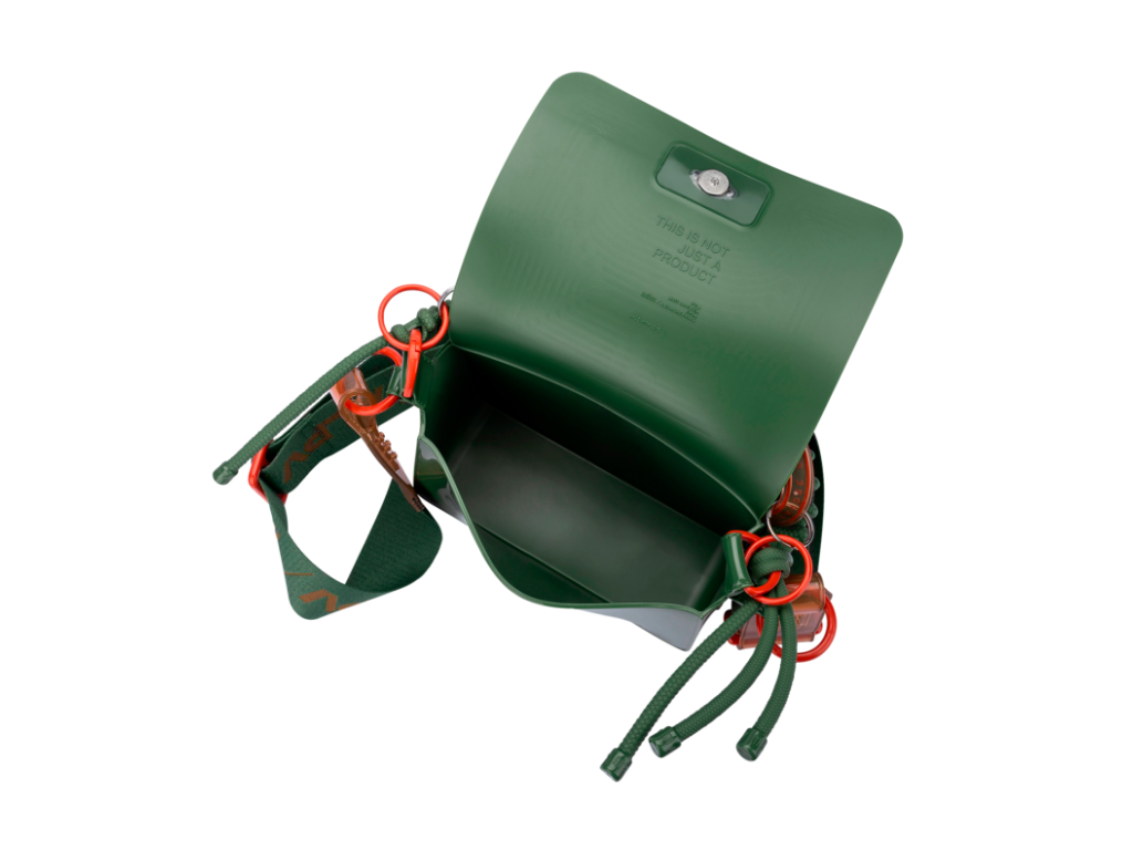 MELISSA OLGA BAG + ALEXANDRE PAVAO