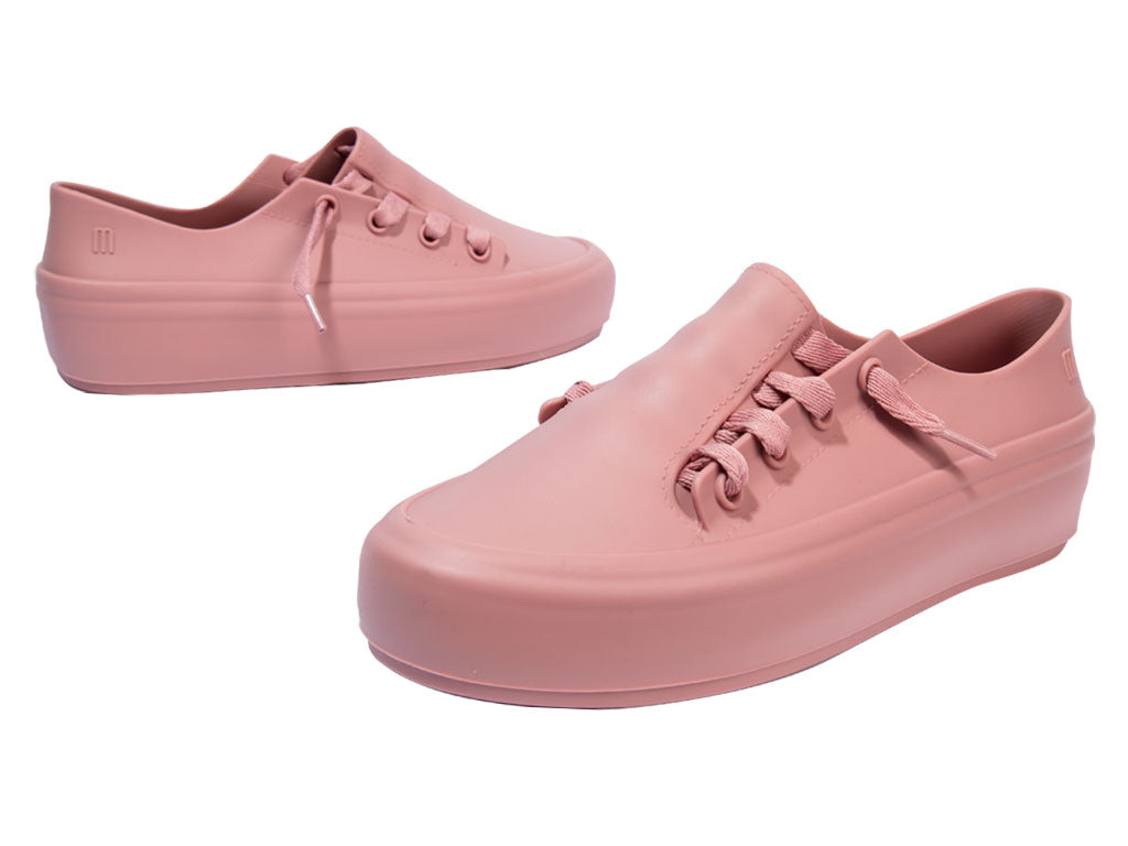 MELISSA ULITSA SNEAKER AD