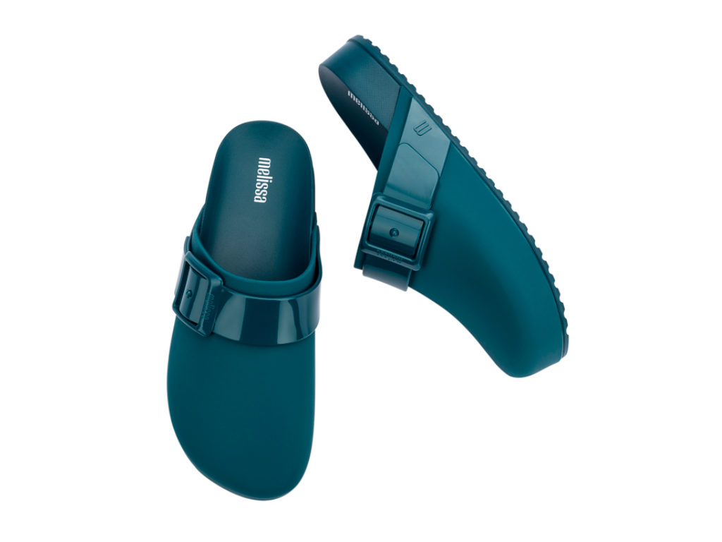 MELISSA COZY CLOG AD