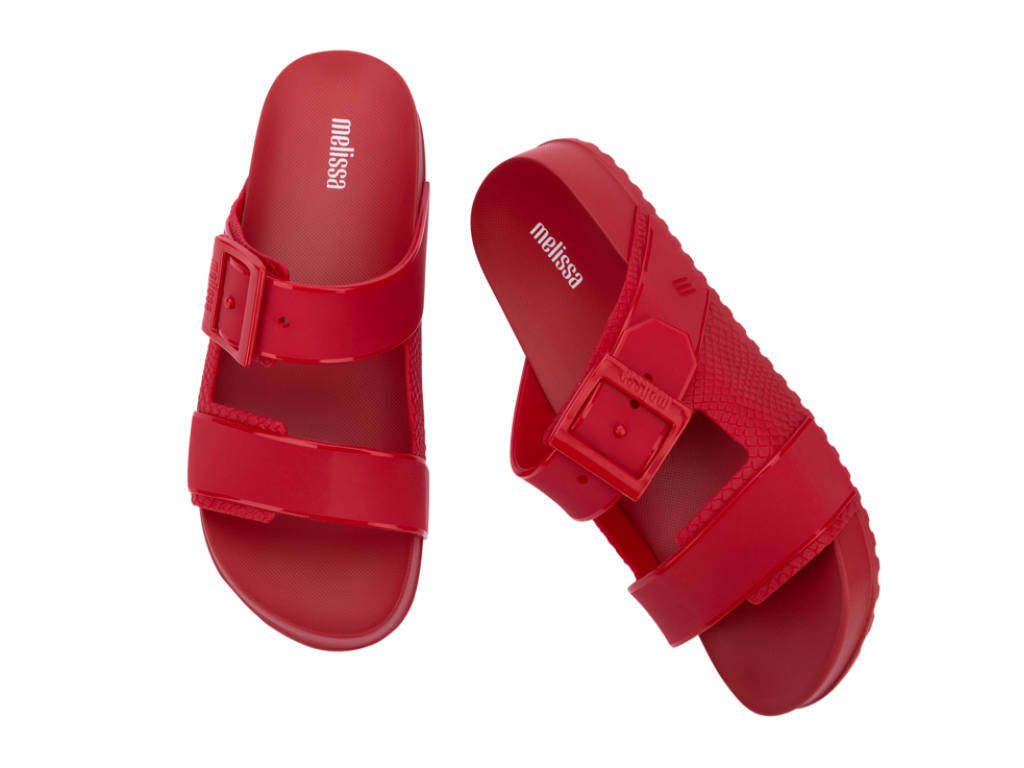 MELISSA COZY CONNECTION SLIDE AD –