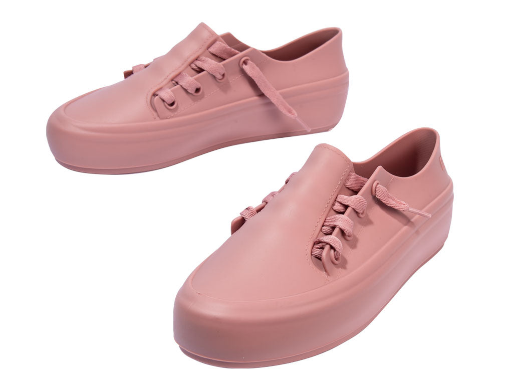 MELISSA ULITSA SNEAKER AD