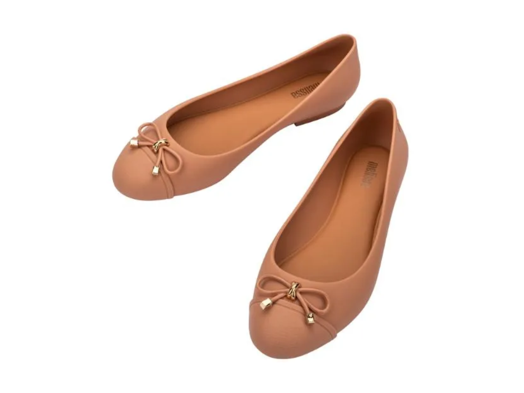 MELISSA DOLL V AD