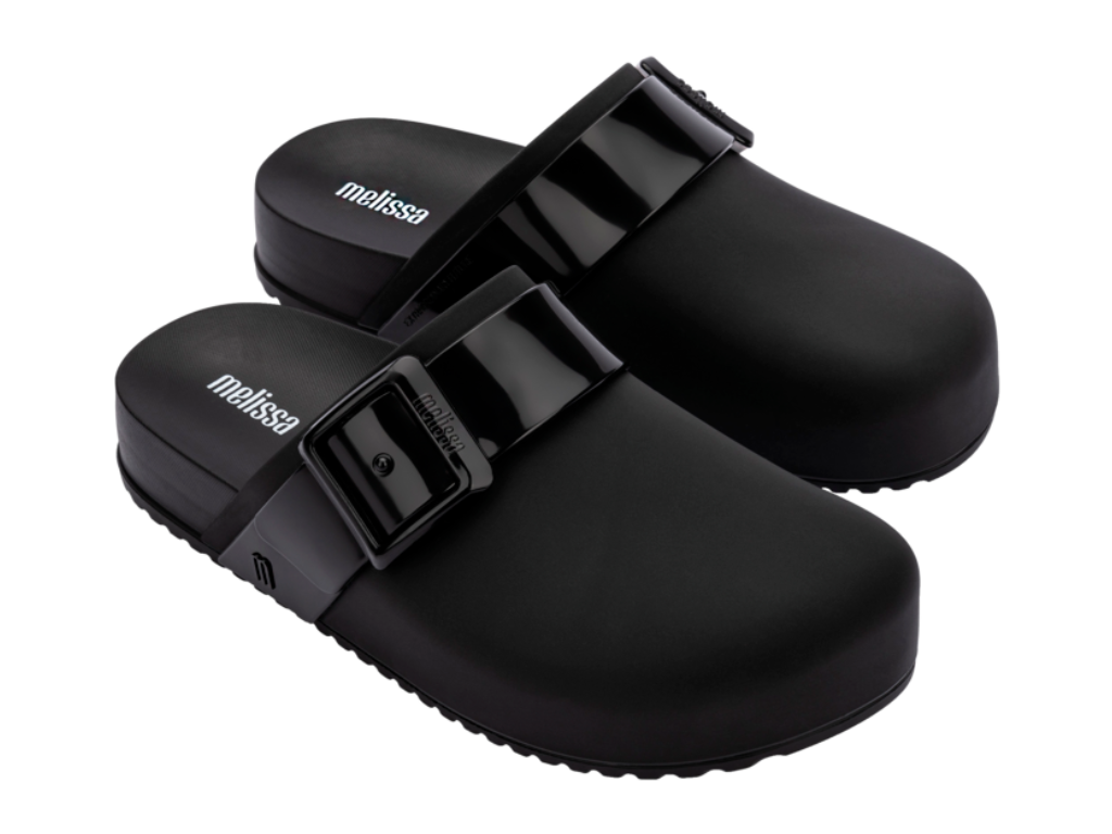 MELISSA COZY CLOG AD