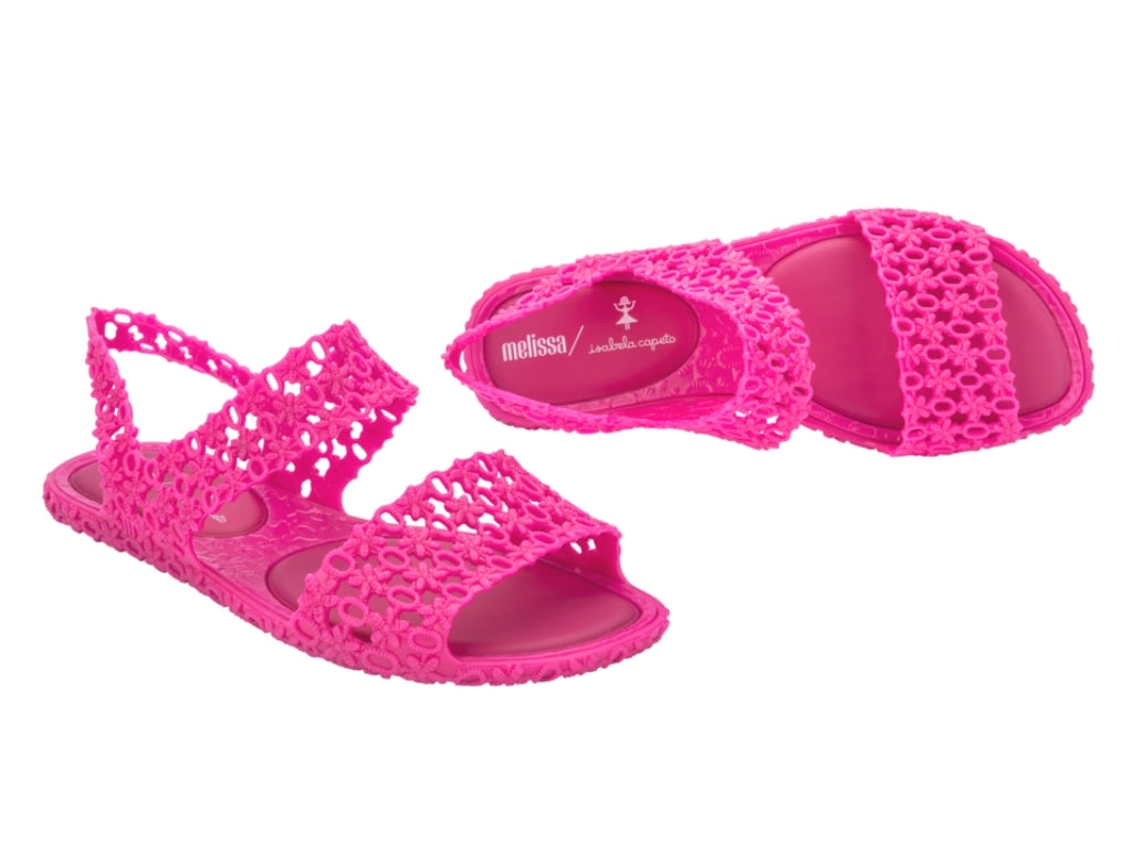 MELISSA PANC SANDAL + ISABELA CAPETO AD –