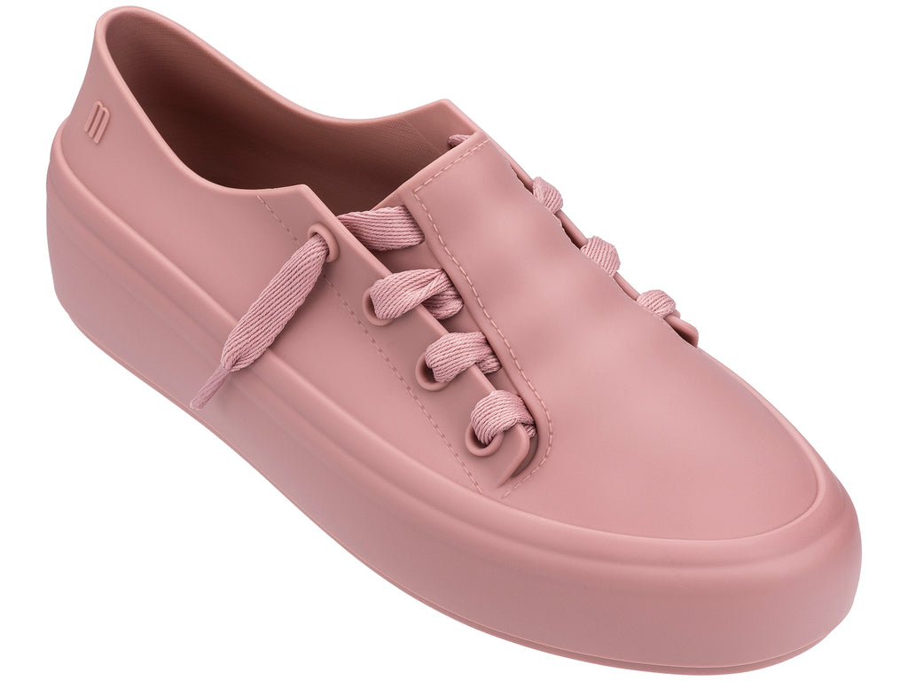 MELISSA ULITSA SNEAKER AD –