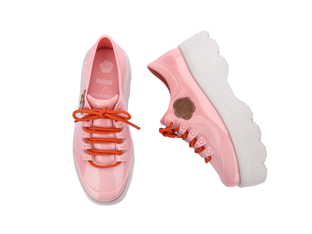 MELISSA KICK OFF BUCKLE UP + VIKTOR AND ROLF AD –