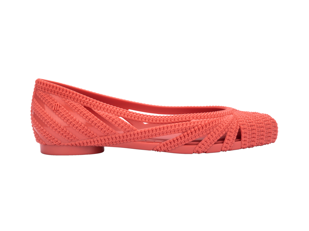 MELISSA FEMME CLASSY AD –