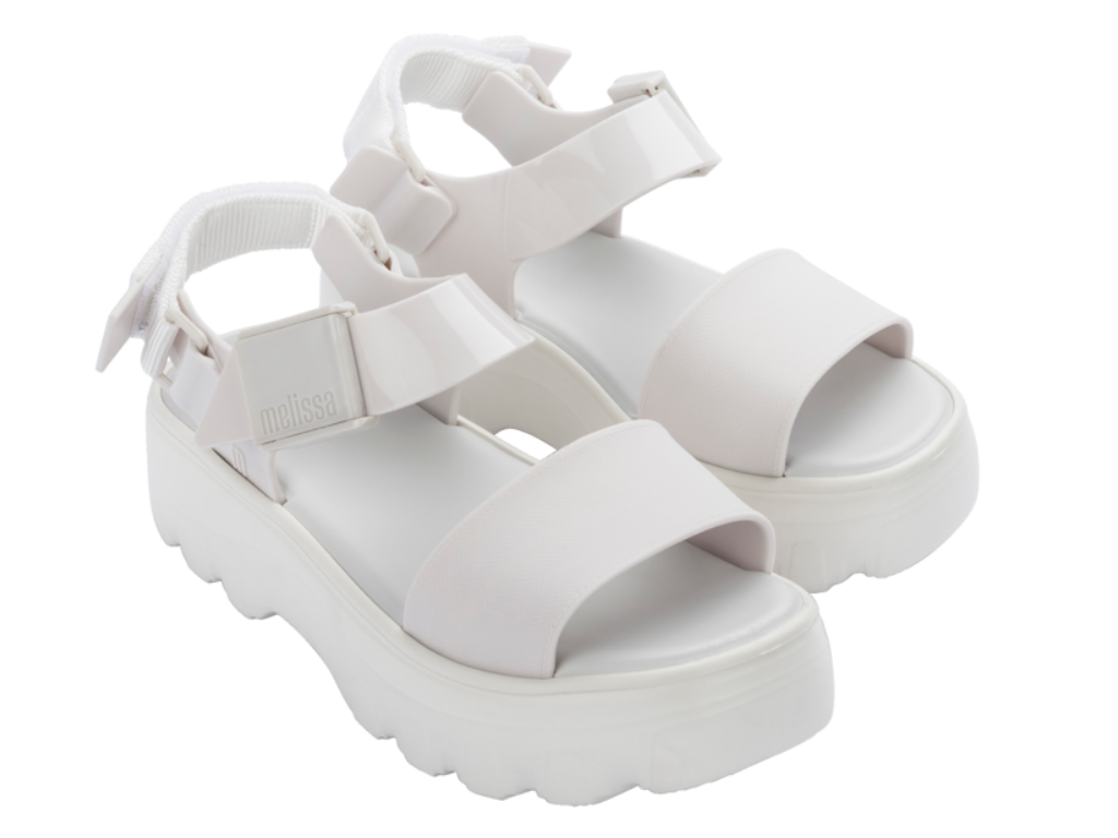 MELISSA KICK OFF SANDAL AD