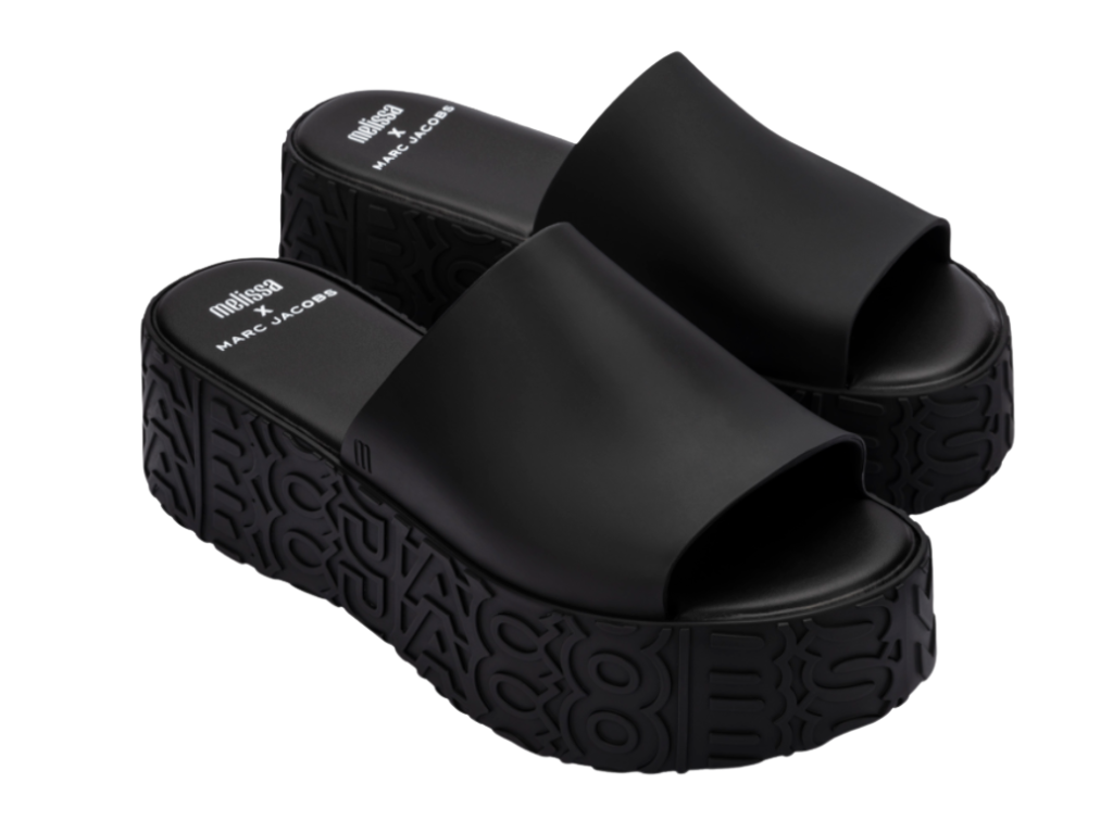 MELISSA BECKY + MARC JACOBS AD – PRETO
