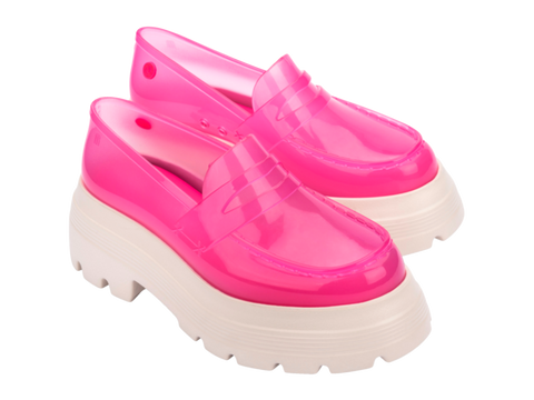 MELISSA ROYAL  HIGH + UNDERCOVER AD