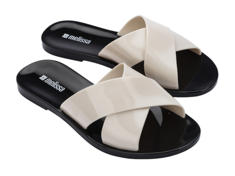MELISSA ESSENTIAL CROSS SLIDE AD