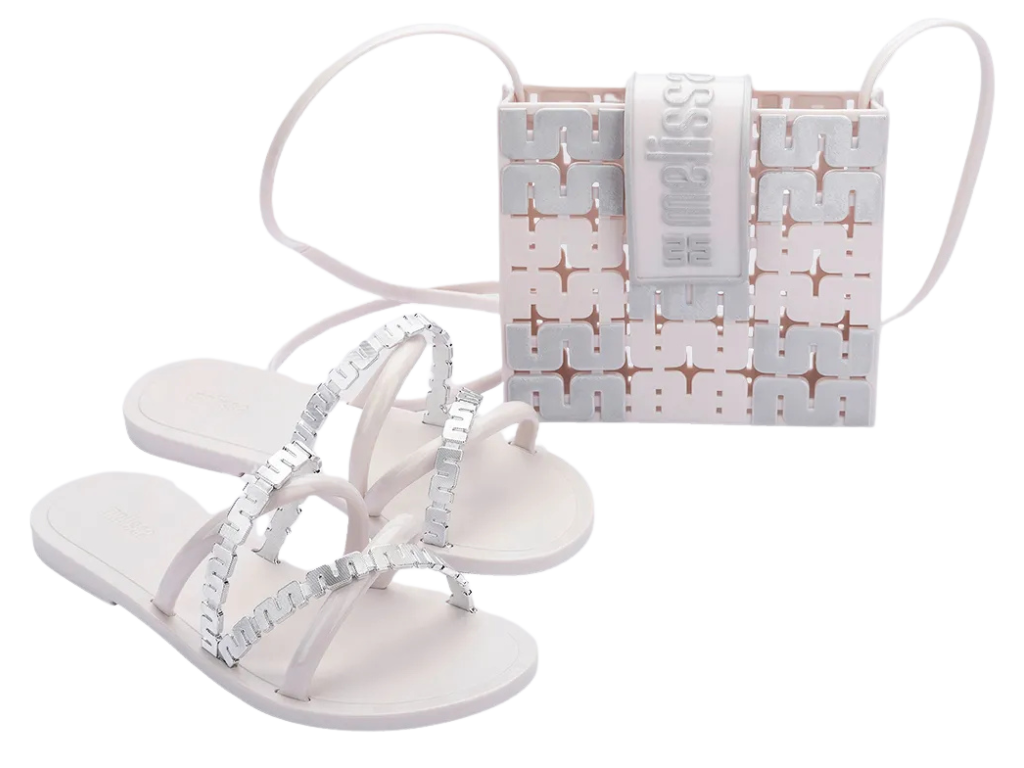 MELISSA GOLDEN AD – WHITE/SILVER