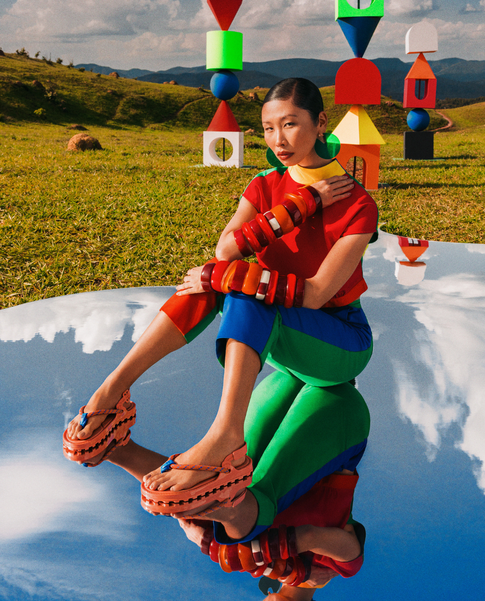 <p><strong>MELISSA BOND SANDAL AD</strong> - ORANGE/BLUE</p>