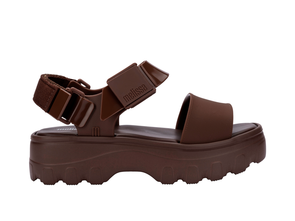 MELISSA KICK OFF SANDAL AD - Image 3