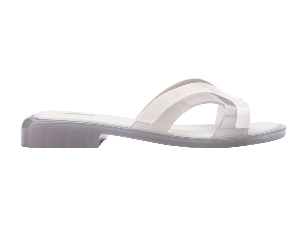 MELISSA YACHT SLIDE AD