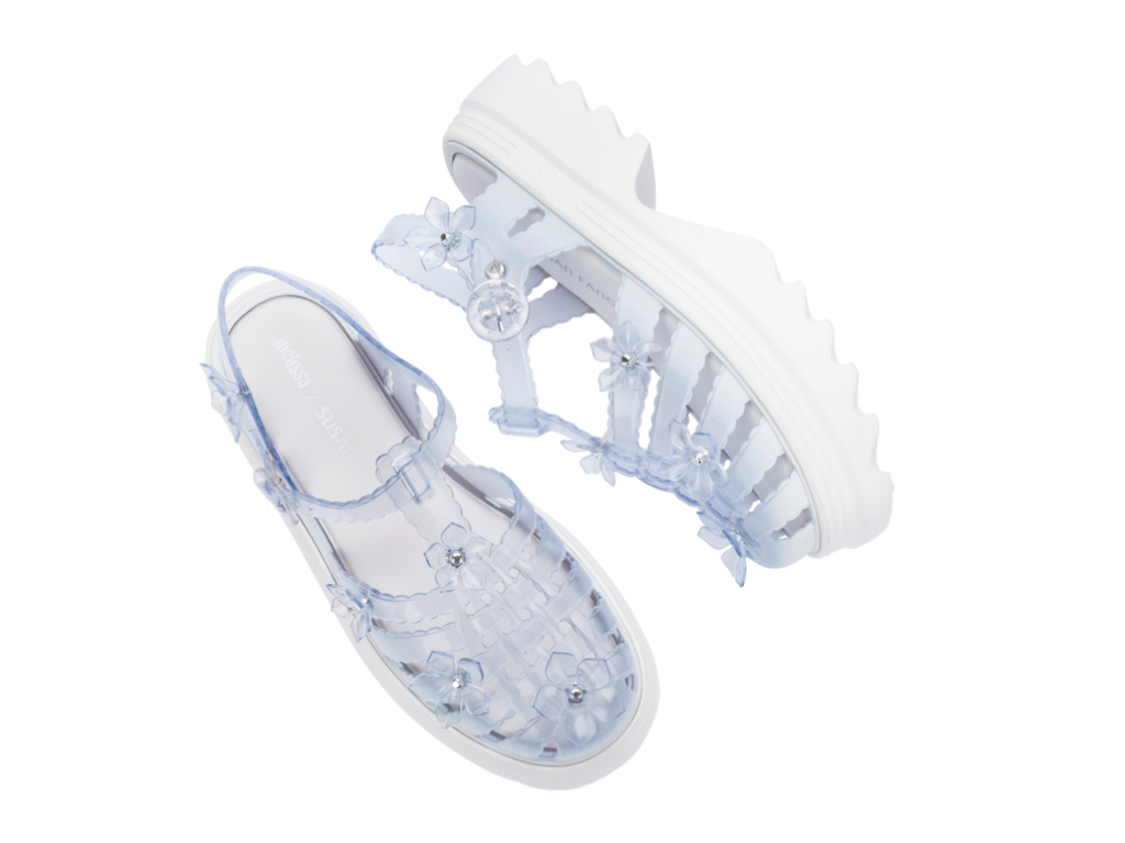 MELISSA POSSESSION PLATFORM SAKURA + SUSAN FANG AD – 