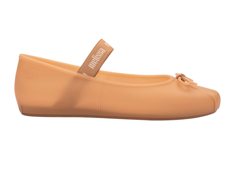 MELISSA SOPHIE AD