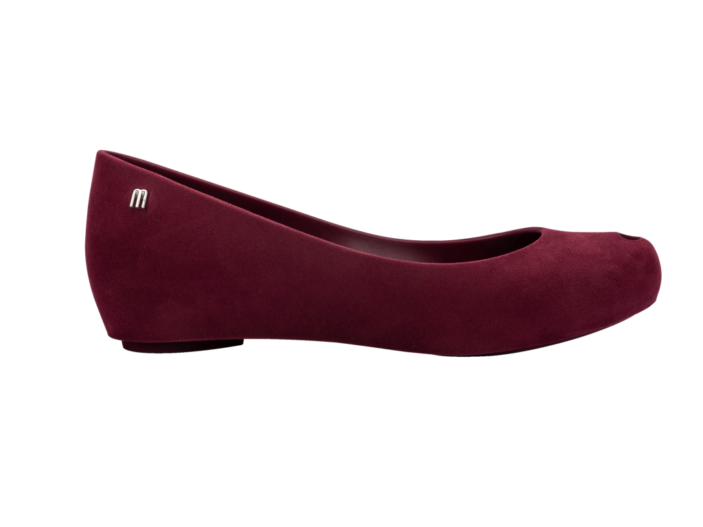 MELISSA ULTRAGIRL VELVET AD – 