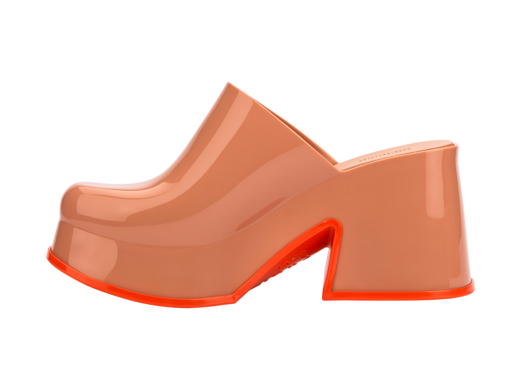 MELISSA MIA AD - Image 3