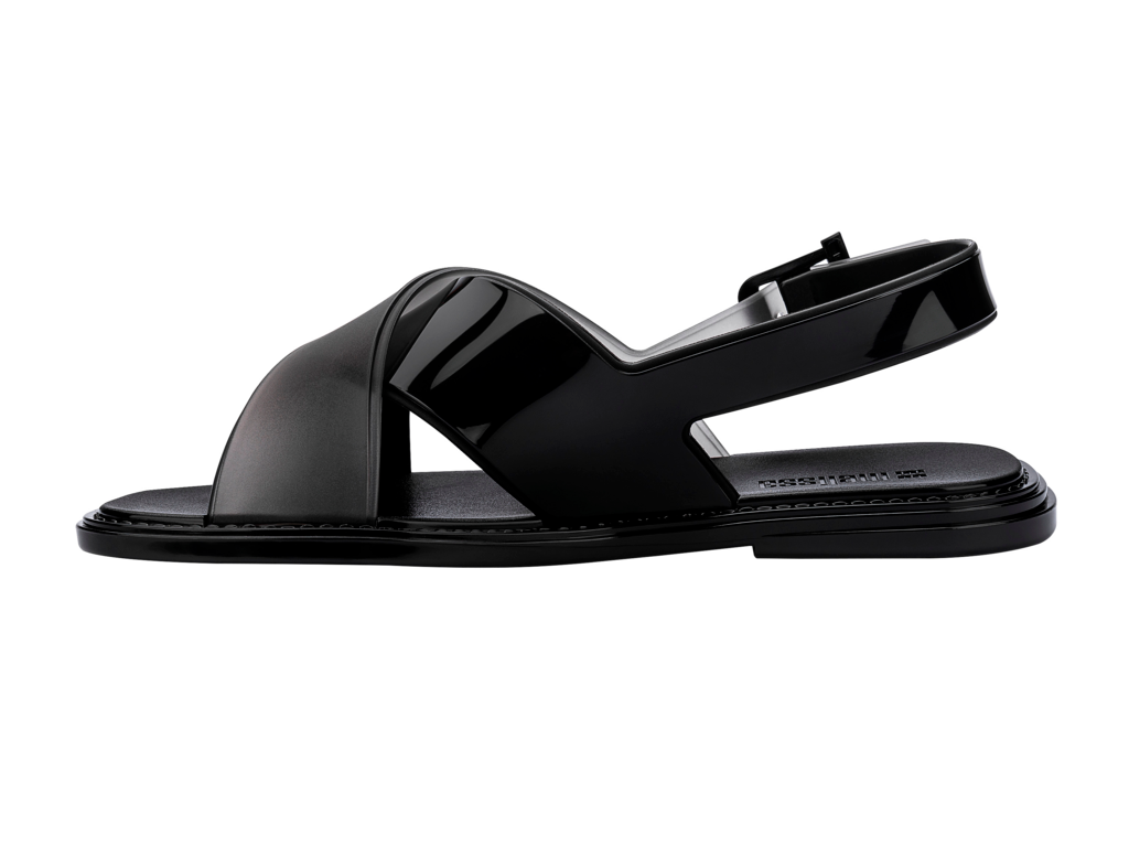 MELISSA CLEO SANDAL AD – 