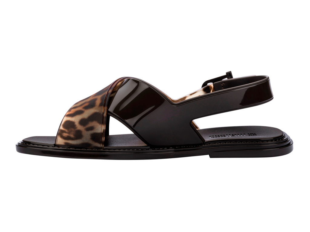 MELISSA CLEO SANDAL AD