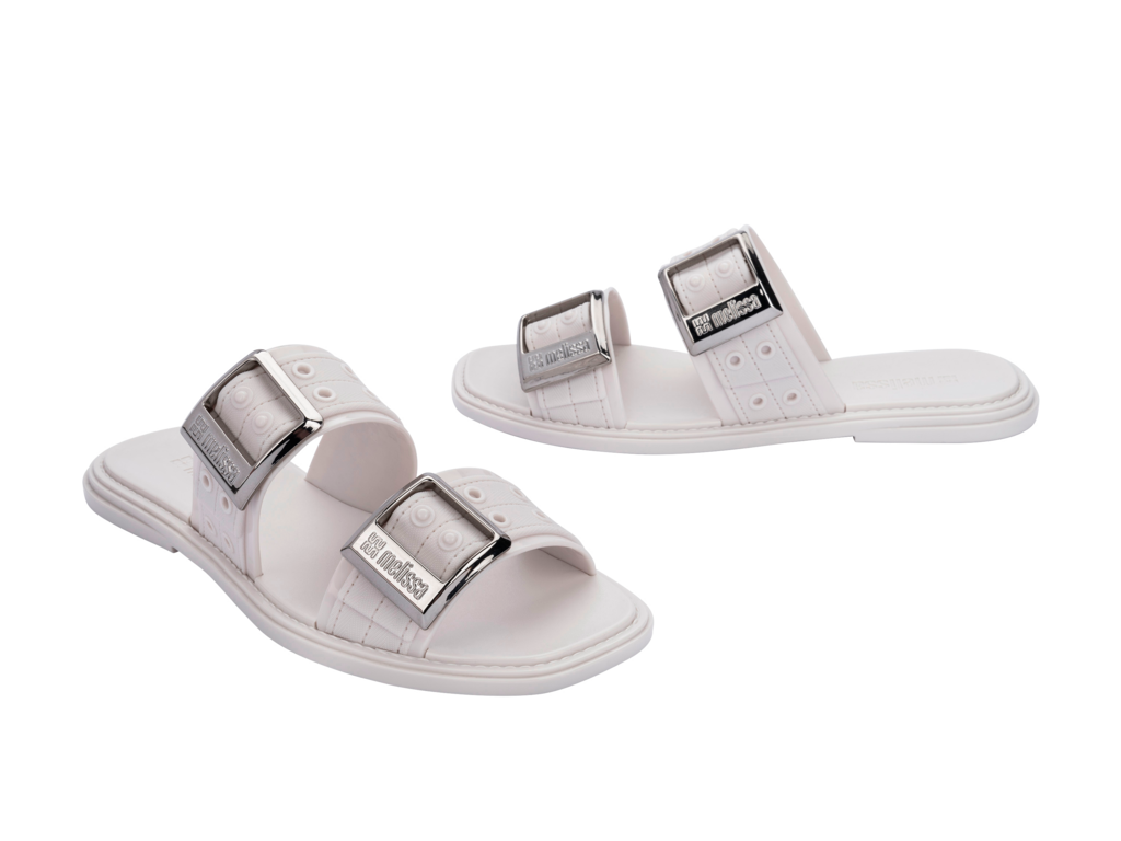 MELISSA LADYLIKE SLIDE AD