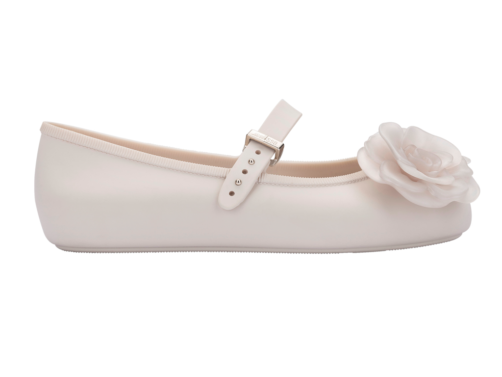 MELISSA SOFT BALLERINA PETALS AD – 