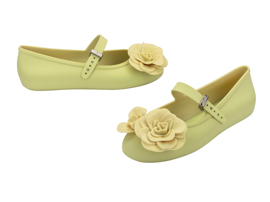 MELISSA SOFT BALLERINA PETALS AD – 