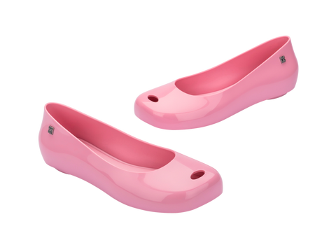 NOVA MELISSA ULTRAGIRL AD