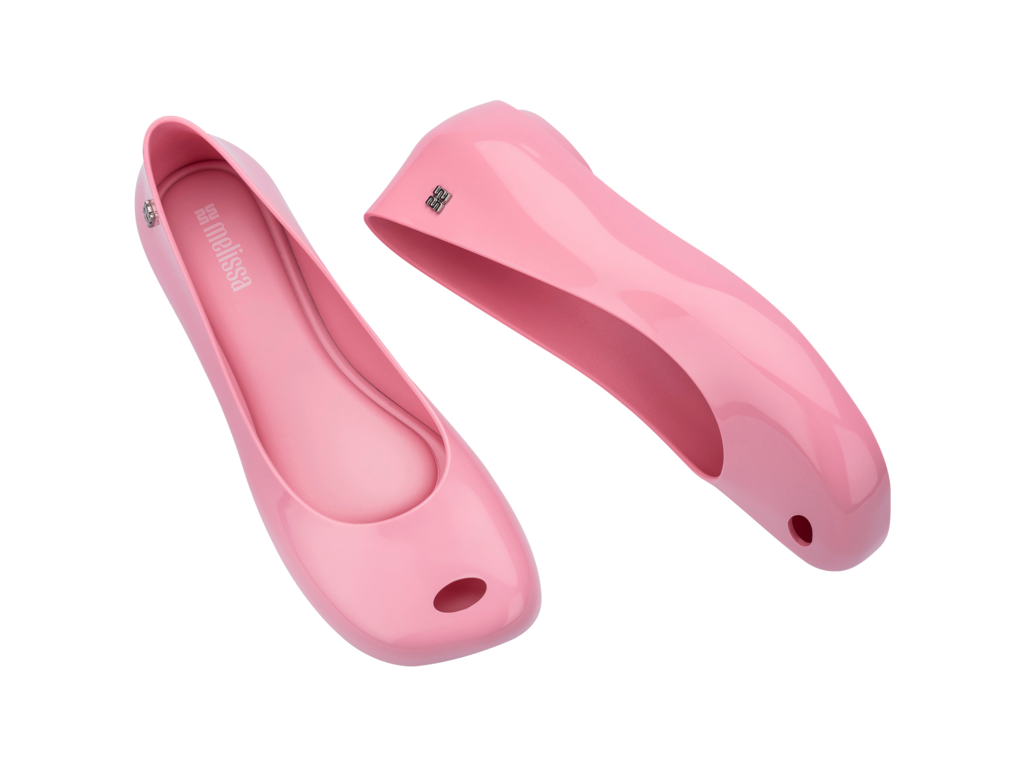 NOVA MELISSA ULTRAGIRL AD – 