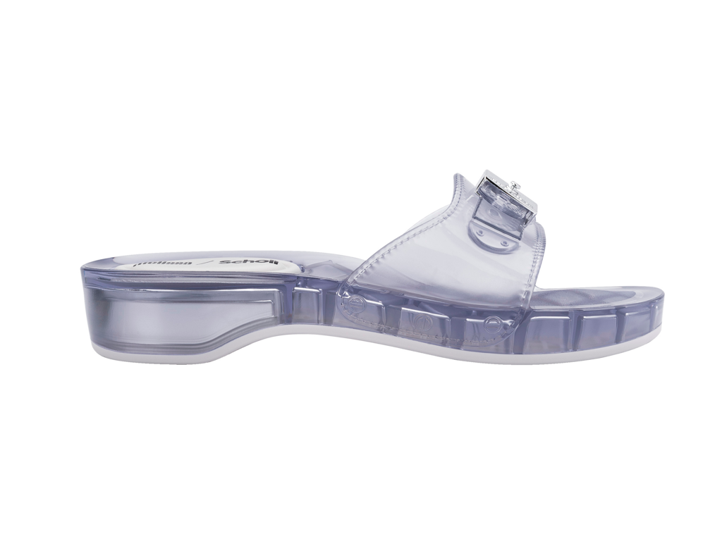 MELISSA PESCURA HEEL + SCHOLL AD - Image 3