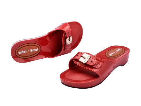 MELISSA PESCURA HEEL + SCHOLL AD