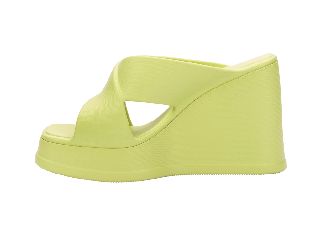 MELISSA FREE VIBE AD – 