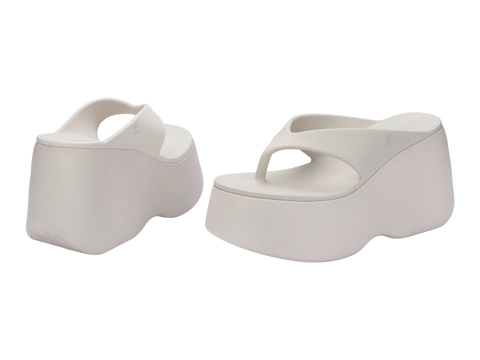 MELISSA FREE THONG WEDGE AD